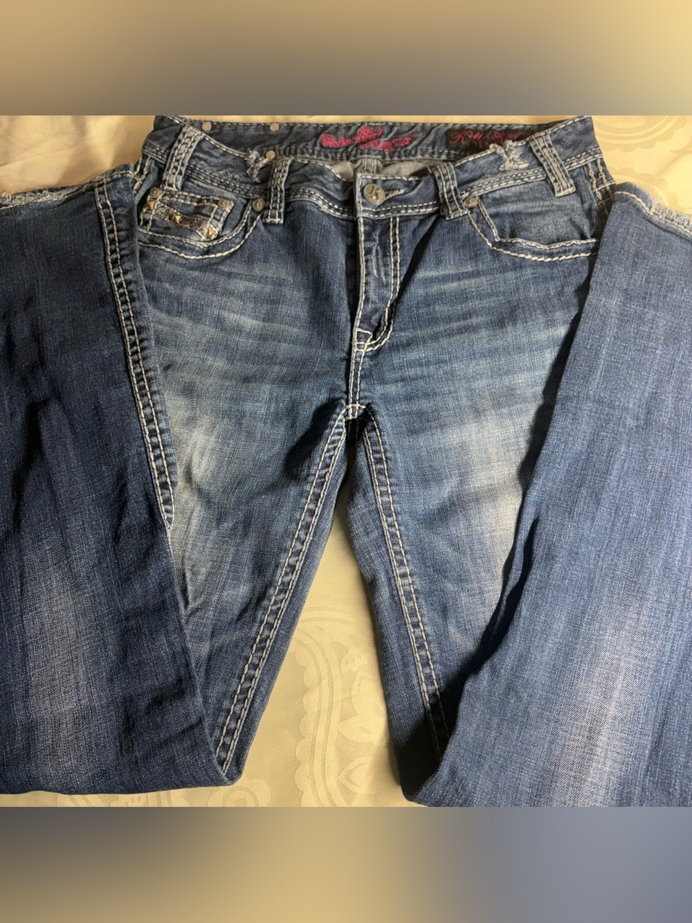 Rock & Republic Dark Blue Denim Jeans with Pink Embroidery